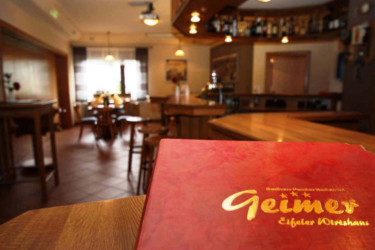 Gasthaus Pension Geimer Plütscheid Buitenkant foto
